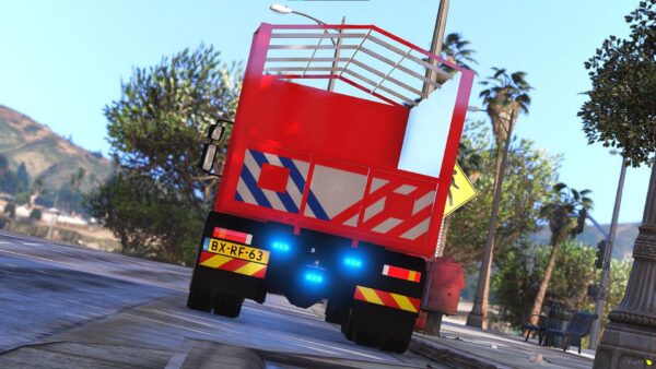 Volvo FE Container Brandweer - Afbeelding 4